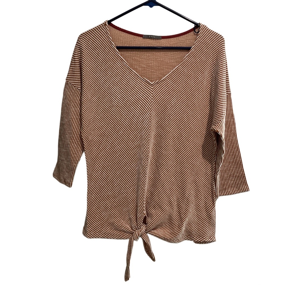 Gyft Striped V-Neck Tie-Front Top
